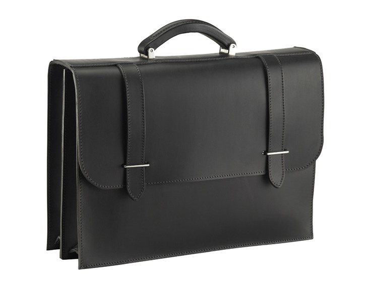 WhatsApp Image 2025-11-22 at 10.31.27 (1)